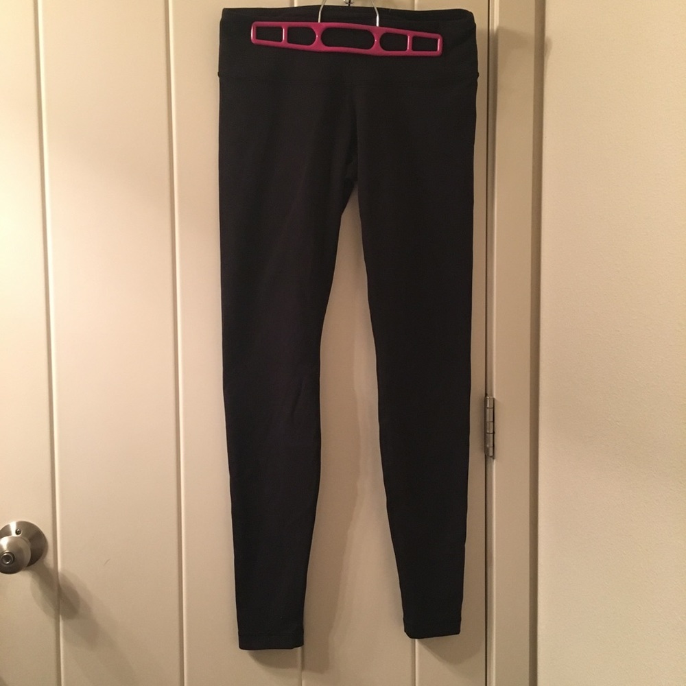 Lululemon leggings size 8